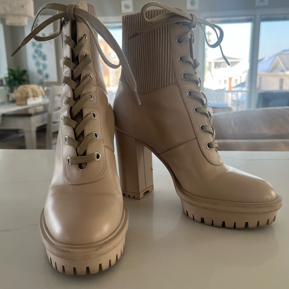 Gianvito Rossi - Martis Booties Beige Leather Combat Lace Up Boots EU 37 US 6.5 - Picture 4 of 11